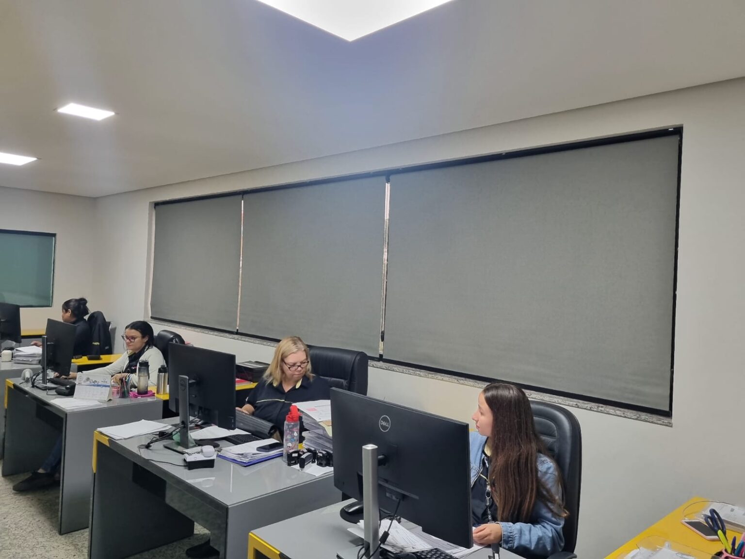 Persianas Instaladas Avante Tratores